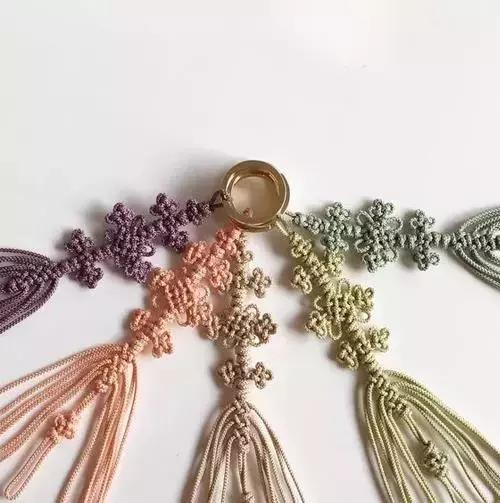 小学生中国结的编法图解,中国结蝴蝶挂件的编法图解