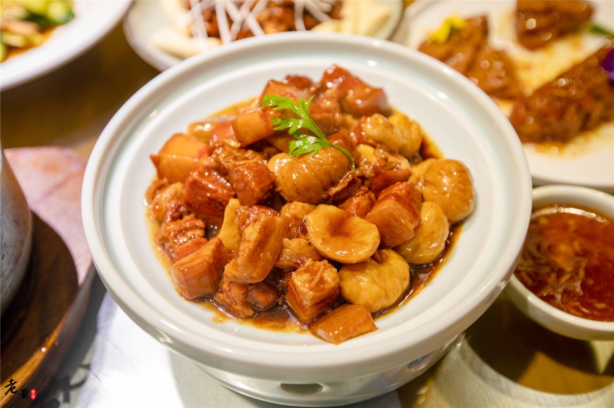 在北京吃烤鸭学知识，为什么总感觉面皮不够，郭德纲早已告知答案