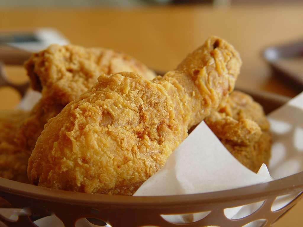 炸鸡腿怎么不腥,炸鸡腿鸡腿要怎么腌制