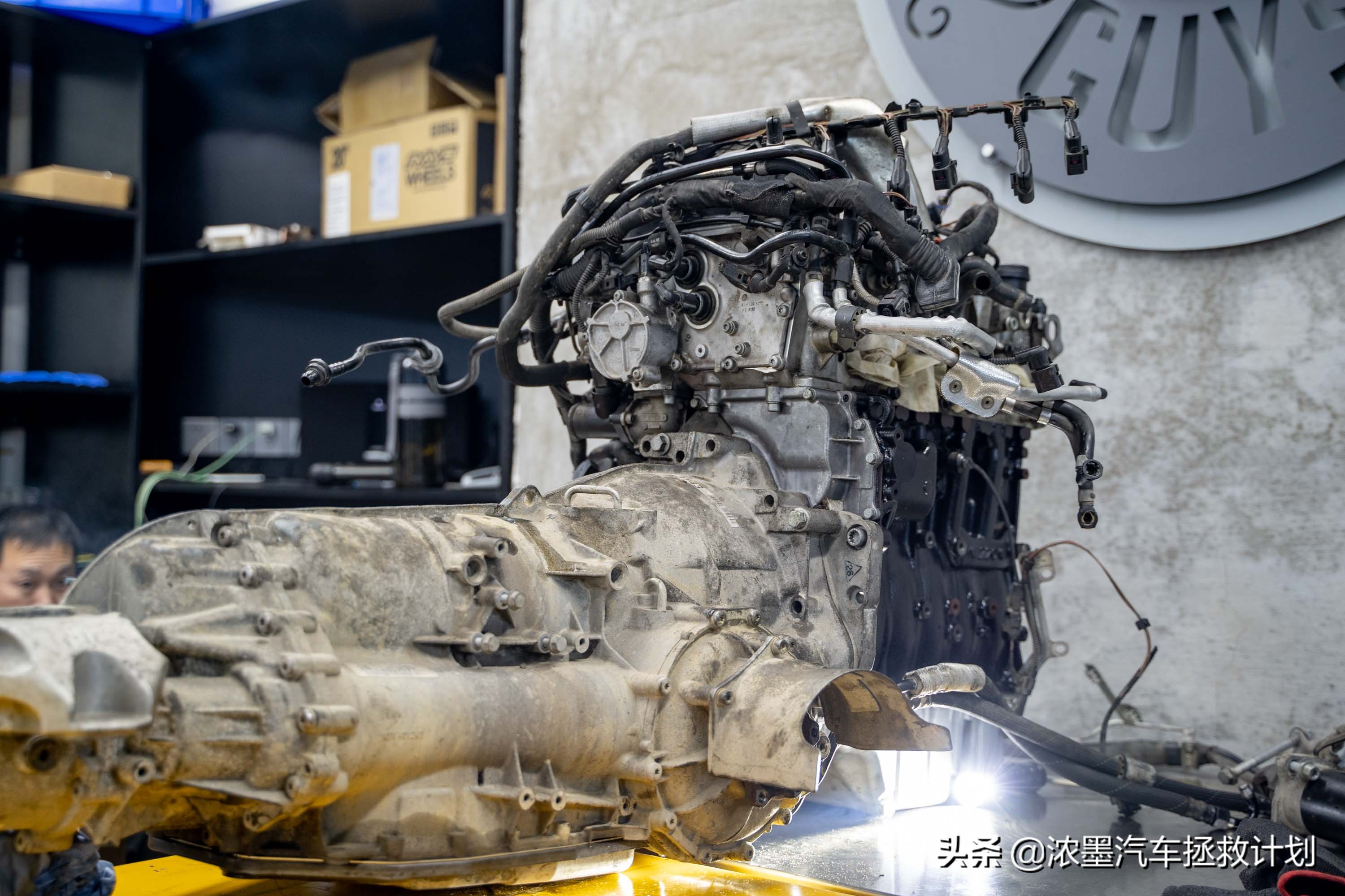 大众辉腾vr6,德系老款大众辉腾