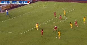 接班郑智成国足“大脑”，连国际足联也这么认为，难怪里皮对他如此青睐