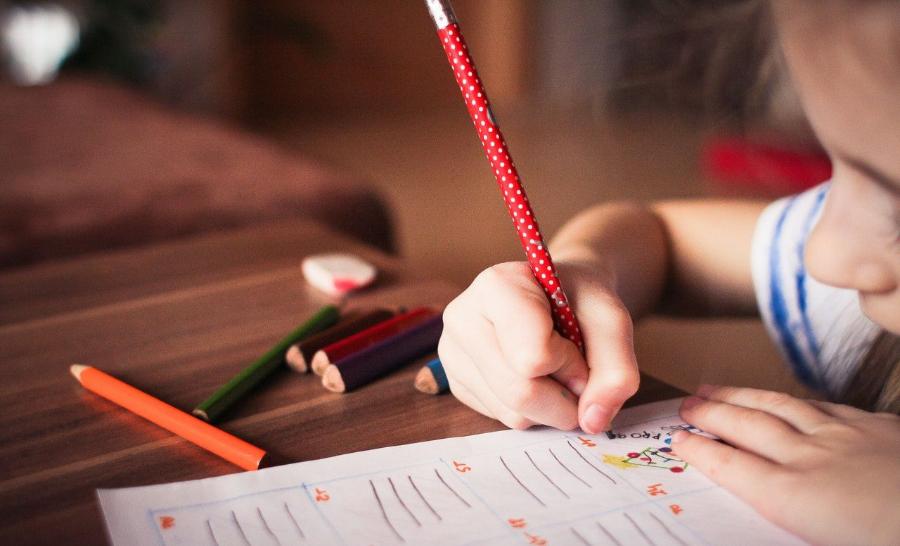 孩子初一不想当班干部如何沟通,孩子不想当班干部父母应该怎么做