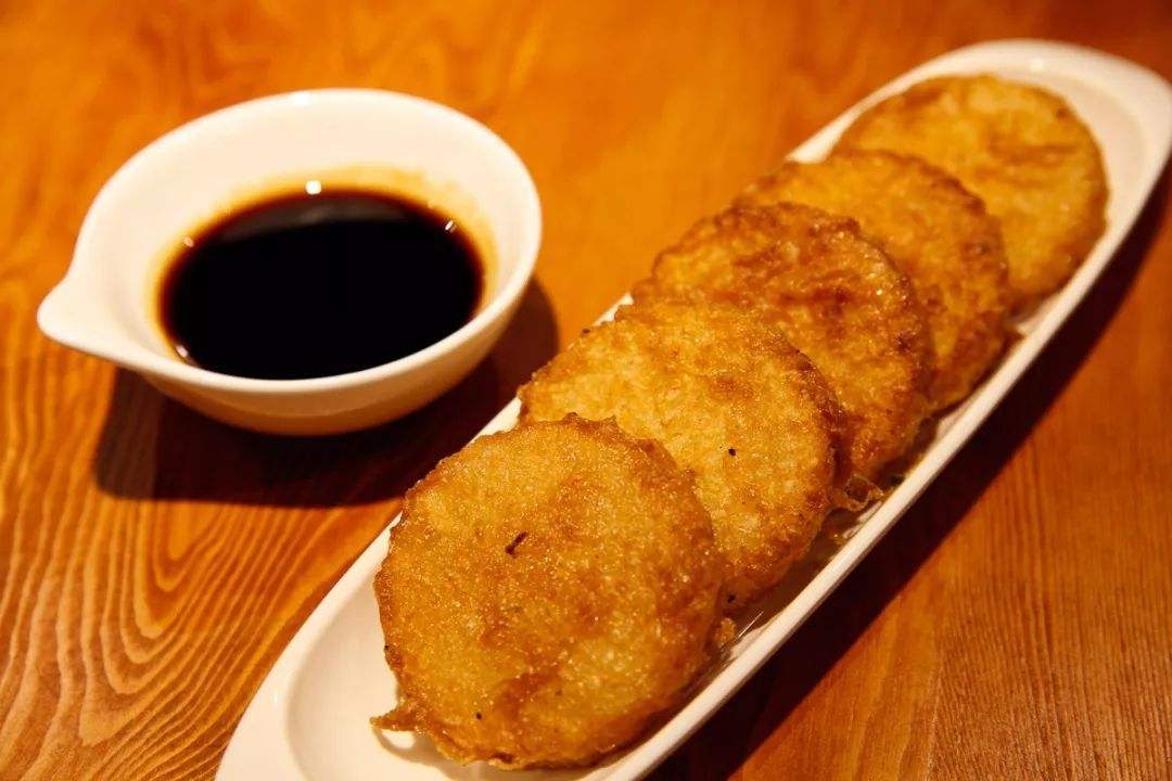 糖油粑粑怎么做才外焦里酥,糖油粑粑最正确做法外酥里糯