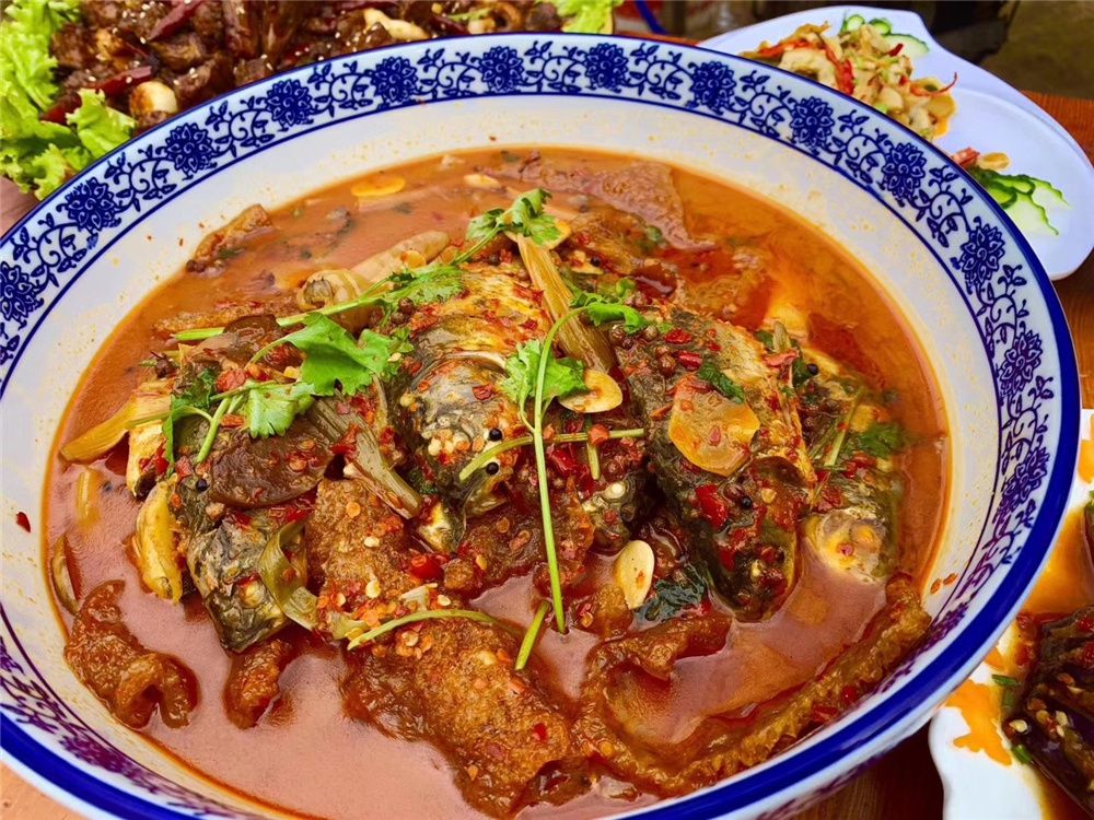 大理好吃的沙坝鱼,大理人都去吃的鱼