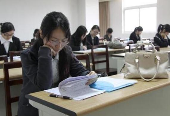 北京大学帅哥学霸高颜值,北大校草炎亚纶