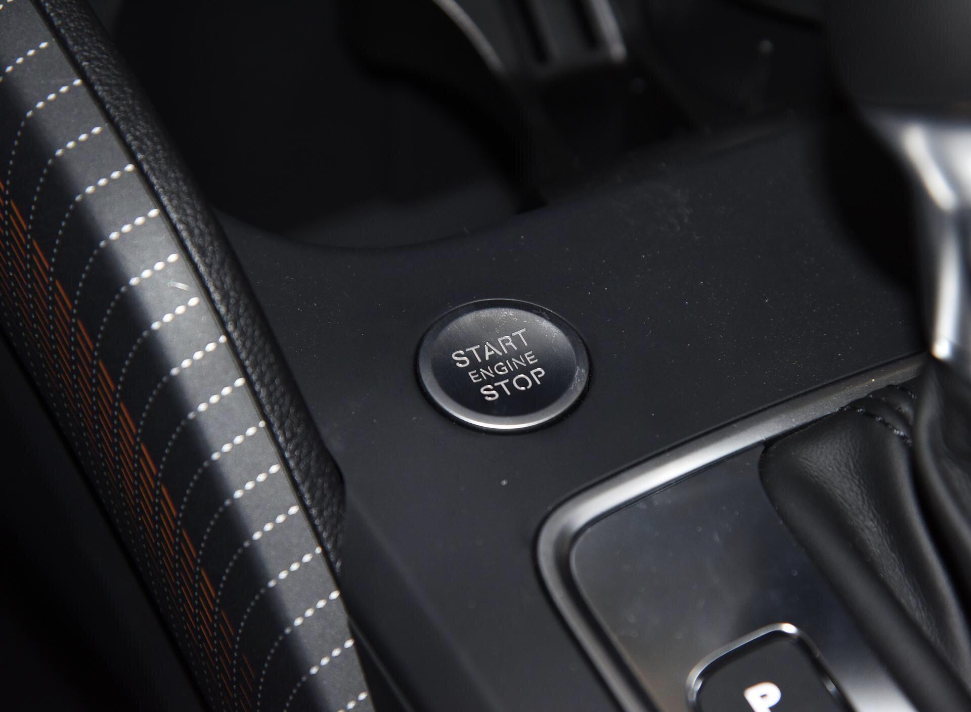 奥迪q2l是中型suv吗,奥迪q2l气质与时尚并存的一款车型