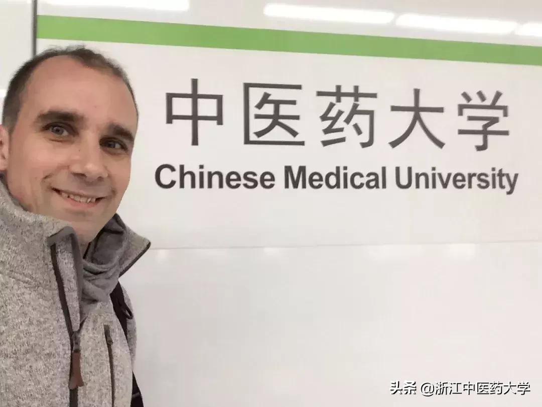 德国小伙爱中医成痴，13年孜孜不倦成“养生达人”