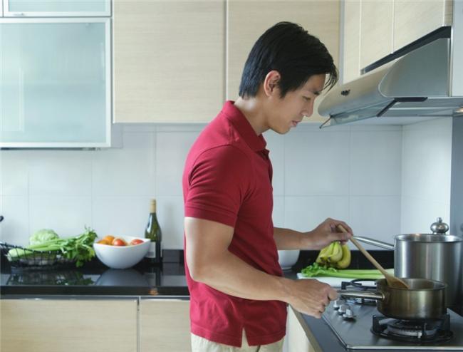 凤凰男抛弃未婚妻完整版,凤凰男抛弃未婚妻结局