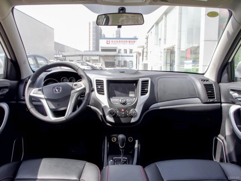 宝骏510和长安cs35哪个值得买,宝骏510跟长安cs35plus