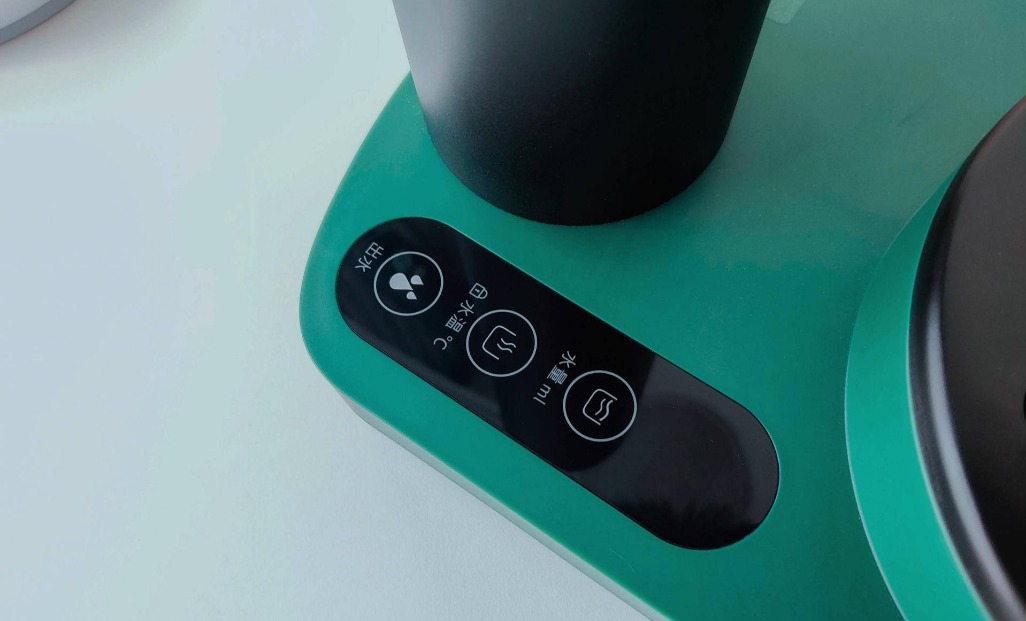 拒绝千滚水的直饮机,惠而浦即热式饮水机的功能键故障