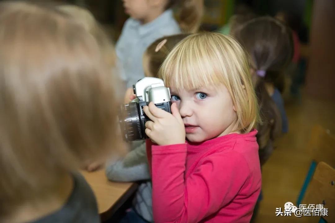 孤独症儿童对视训练方法(含ABA、呼名反应等)