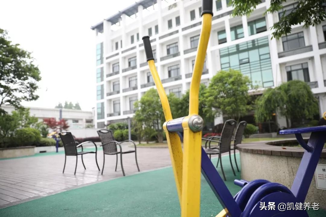 如何为“挑剔”的父母选择养老院？