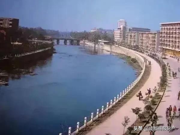 这里是成都原版,锦江在哪里啊