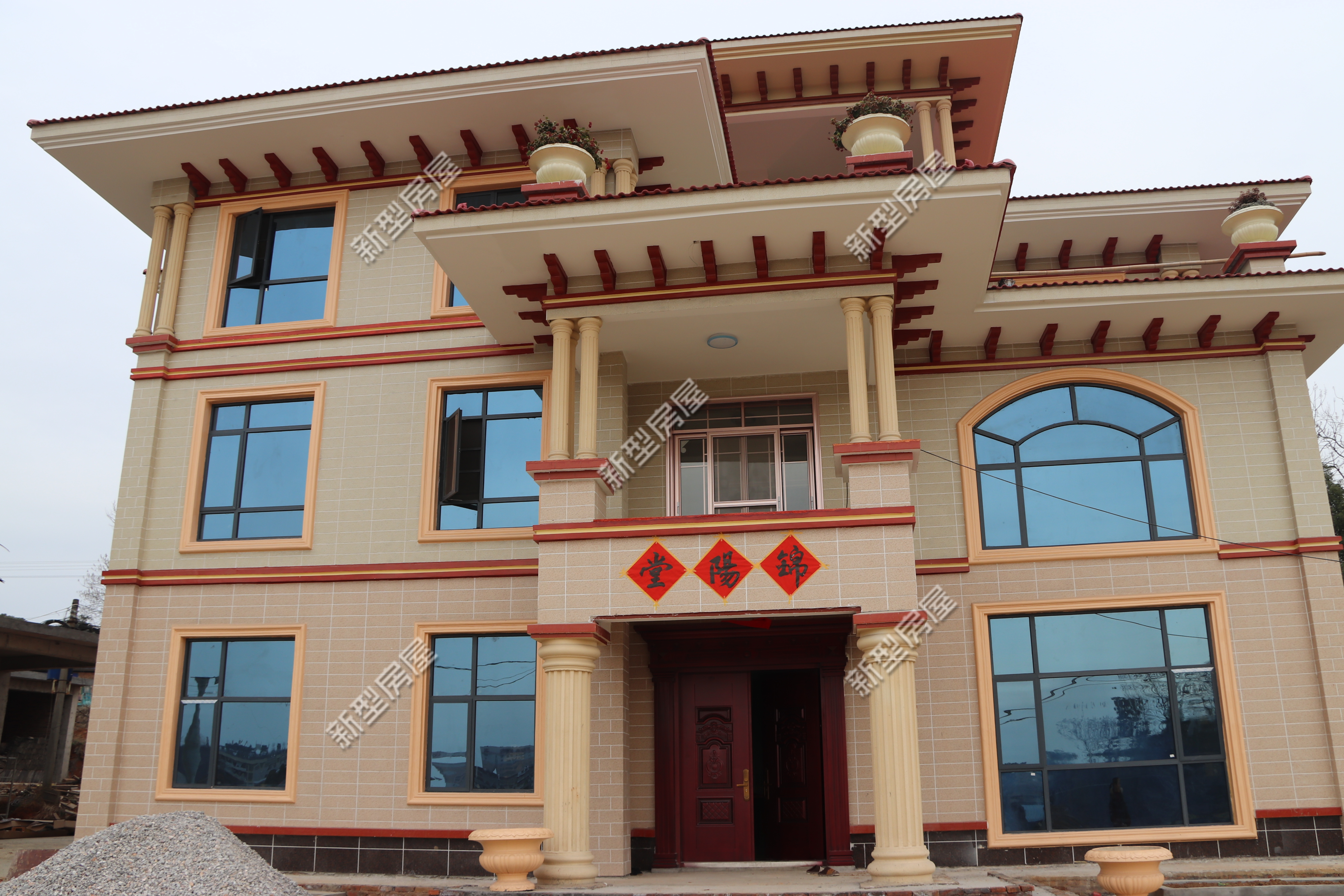 在农村盖房子一般几层最好,南方农村盖房子建几层最好