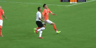 韩鹏飞绝杀大连人,国脚韩鹏飞