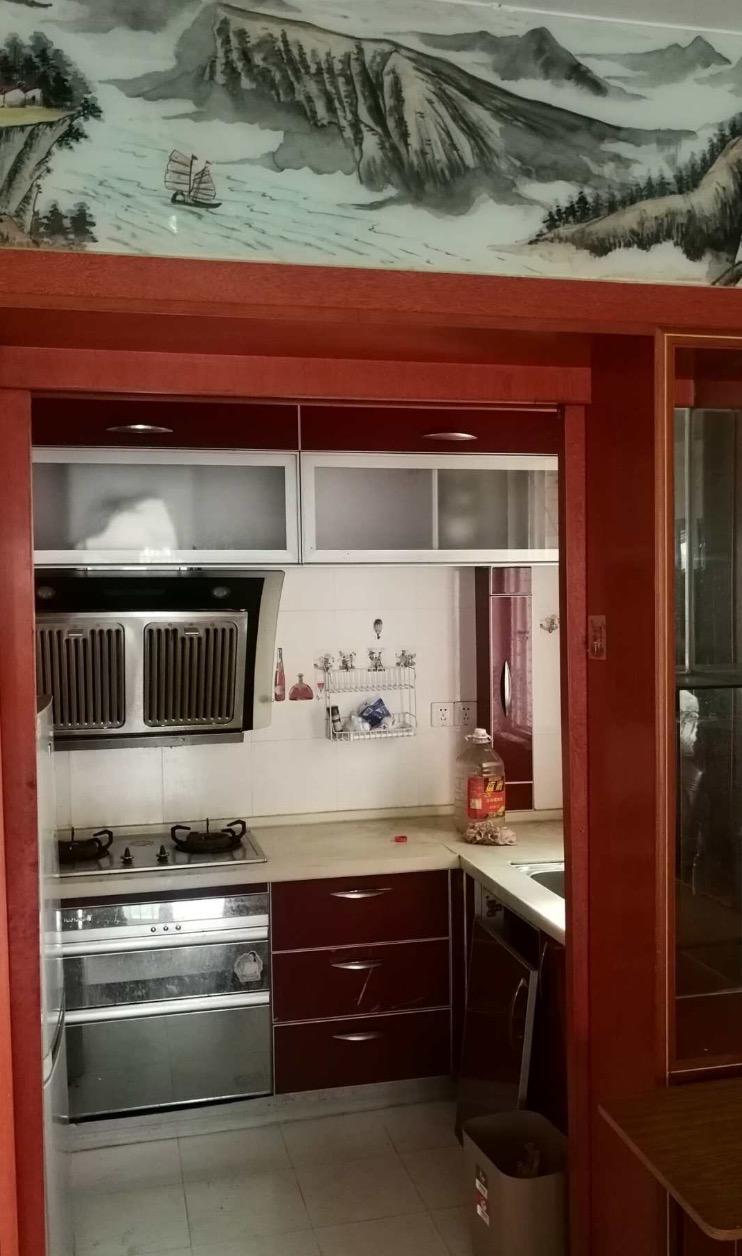 原木色极简家,黑白原木极简风格