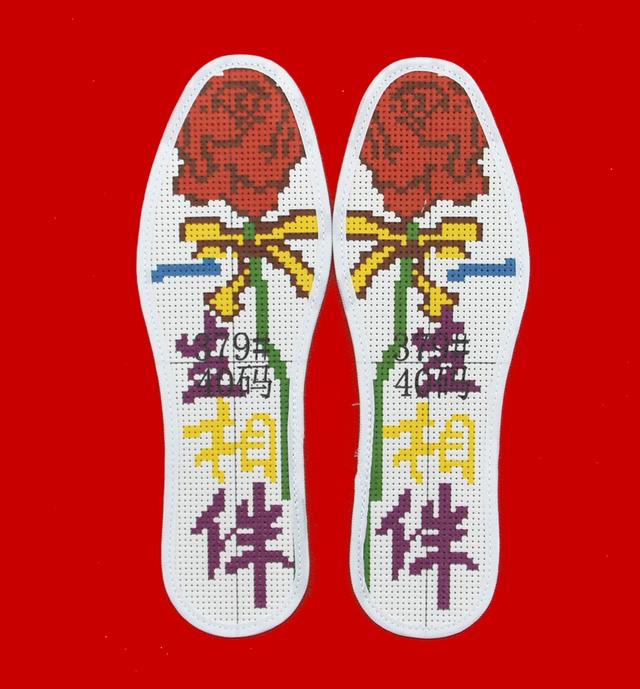 老式绣花鞋垫,绣花鞋垫文化传承