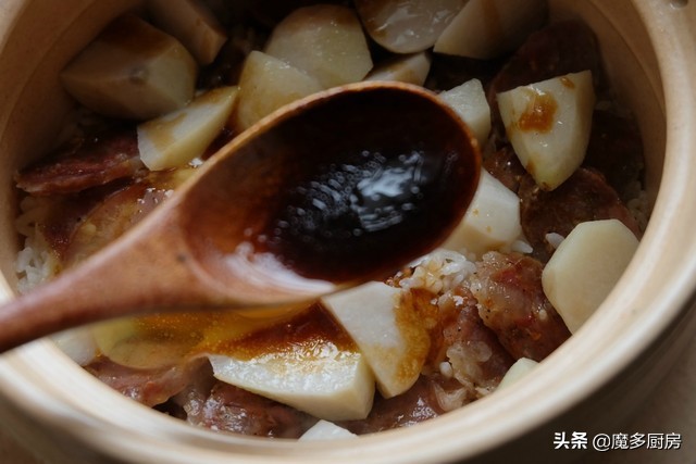 如何做出不烧焦又有锅巴的煲仔饭,煲仔饭怎么做才能又香又脆