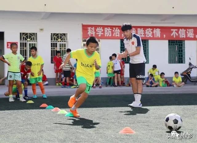 “四三三”接棒“华南虎”，延续梅县职业足球之火