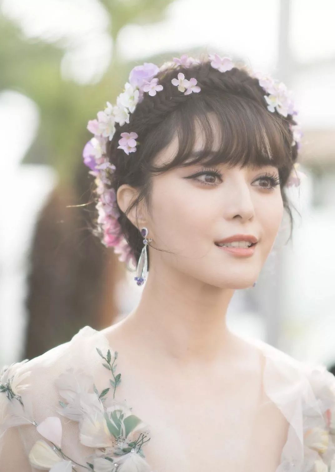 总觉得自己脸型太差?但也许你只是剪错刘海而已,看完这篇就懂了