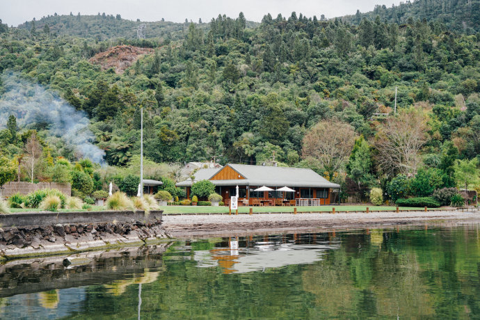 新西兰｜在首屈一指的滑雪胜地，与黑天鹅一起戏水