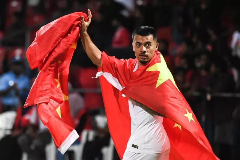 中国足球归化政策是继续还是终止,归化是国足唯一出路吗