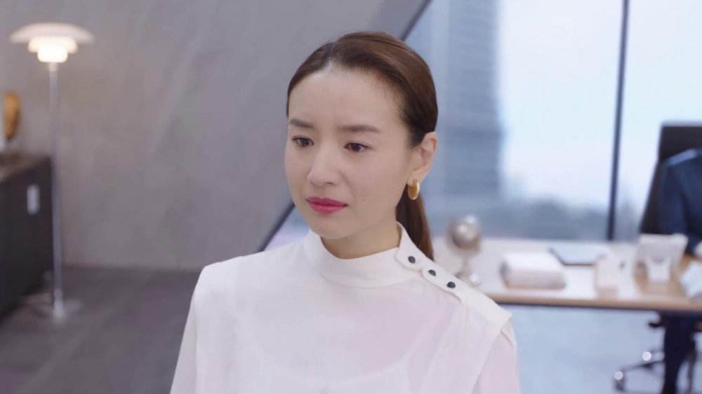 当你嫁给一个不赚钱的老公后,当你嫁给一个什么都不帮你的人