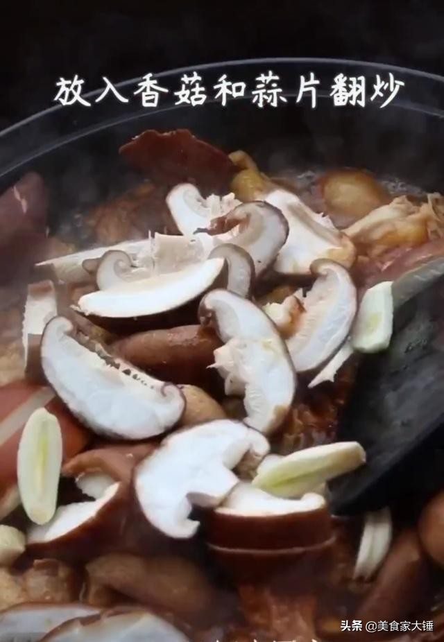 黄焖鸡怎么弄好吃又简单,黄焖鸡怎么这么好吃