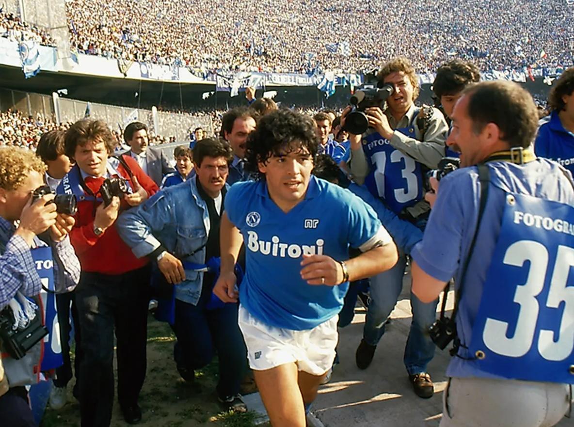 足球转会外国报道,足球转会史话系列22