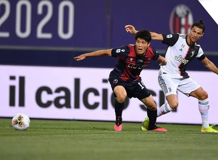 日本国脚逆天数据闪耀英超,真大腿是双排吗