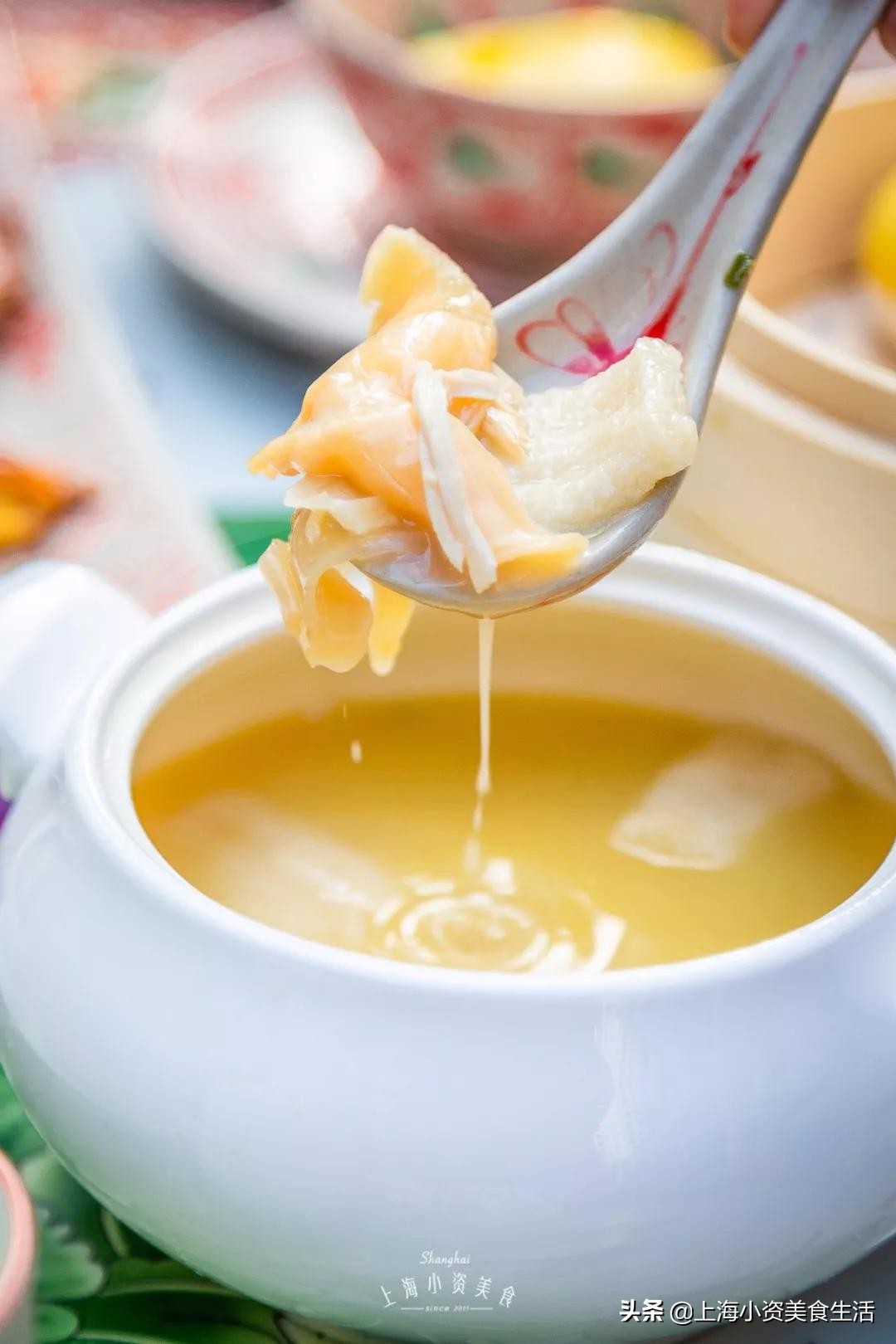 香港茶楼自带茶,带小花园的茶楼