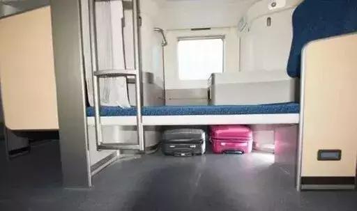 高铁高级软卧有多舒服,高铁软卧怎么睡觉