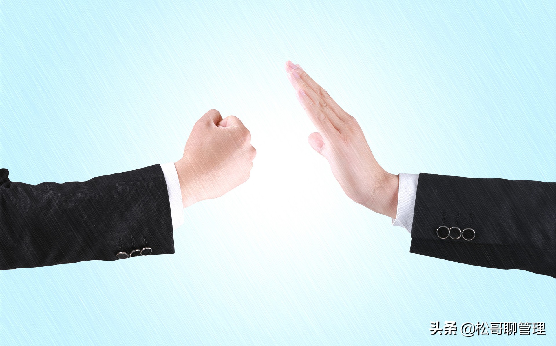 工作能力强被孤立该怎么解决,上个班如果被领导打压怎么办