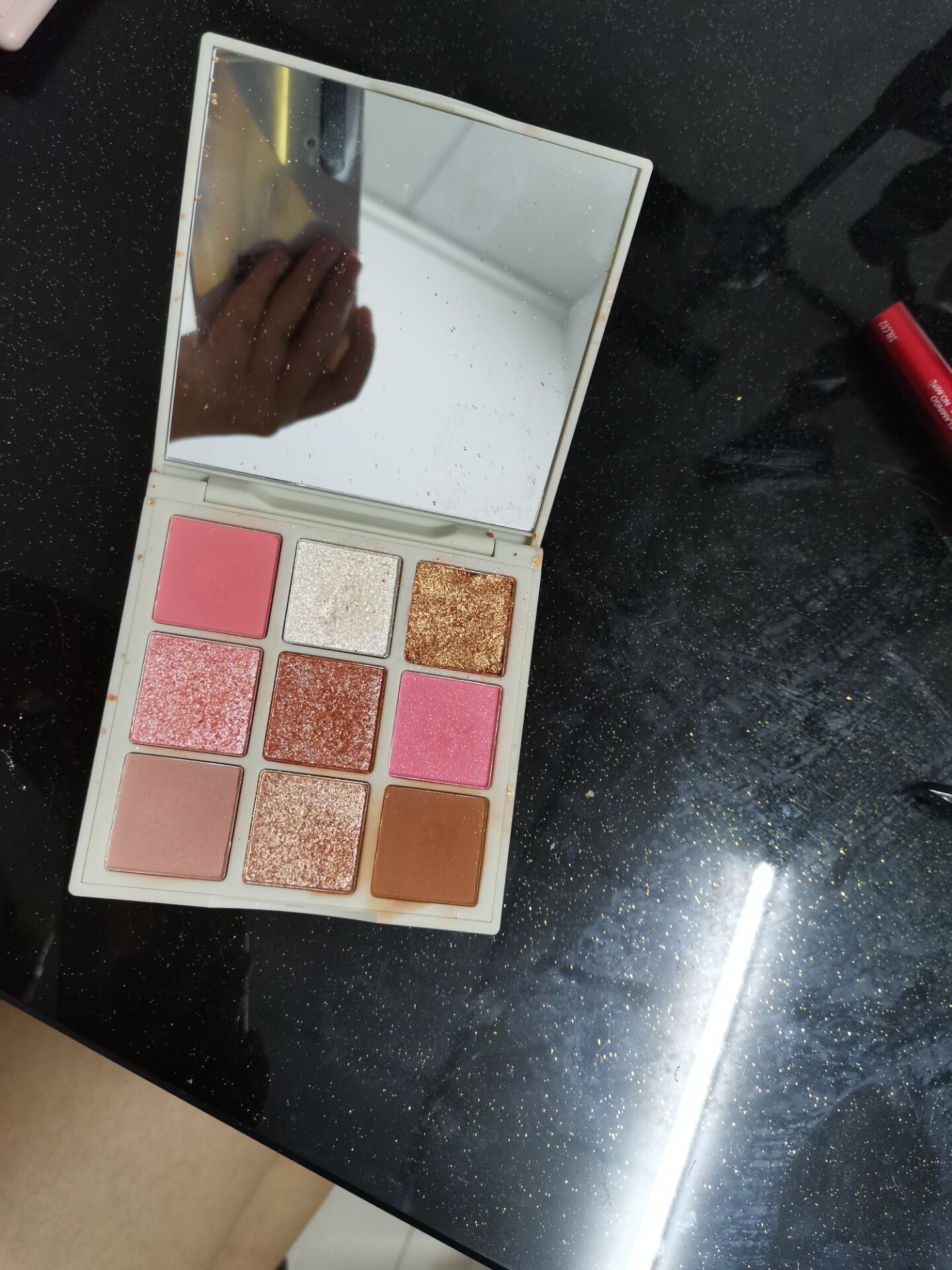 一个月一千五生活费女生,一个月生活费一千块省钱好物