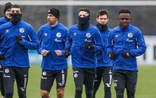 德甲直播科隆vs奥格斯堡,德甲直播斯图加特vs多特