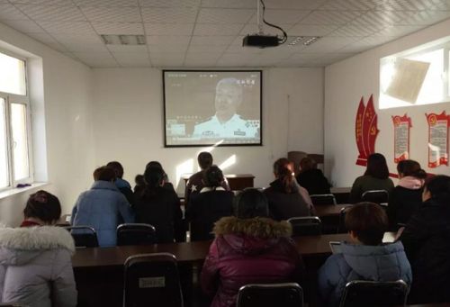 吉林市反*教邪**宣传进社区进商街