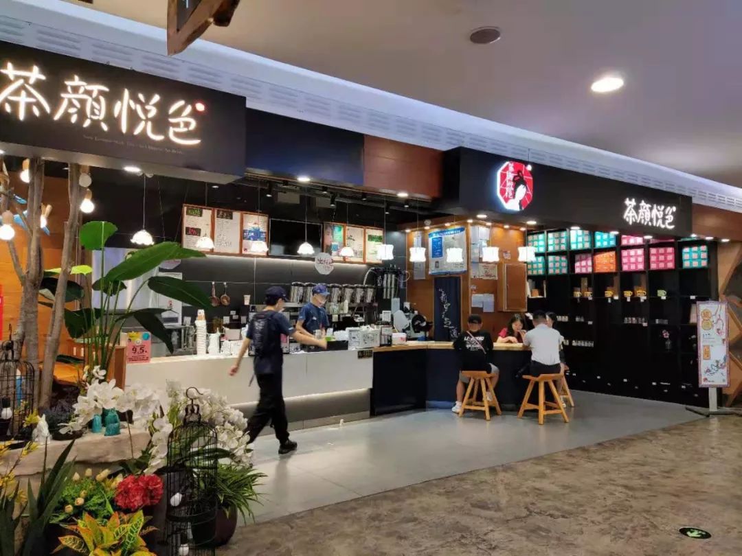 小鹿茶商业模式,茶饮市场和快餐市场对比