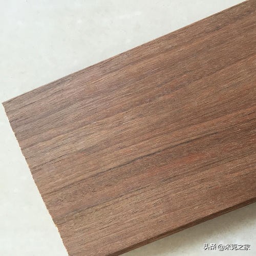 木地板上的玻璃胶怎么去除,木地板上的玻璃胶怎样去除