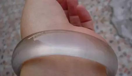 和翡翠相似的玉石怎么鉴别,和翡翠相似的玉石有哪些