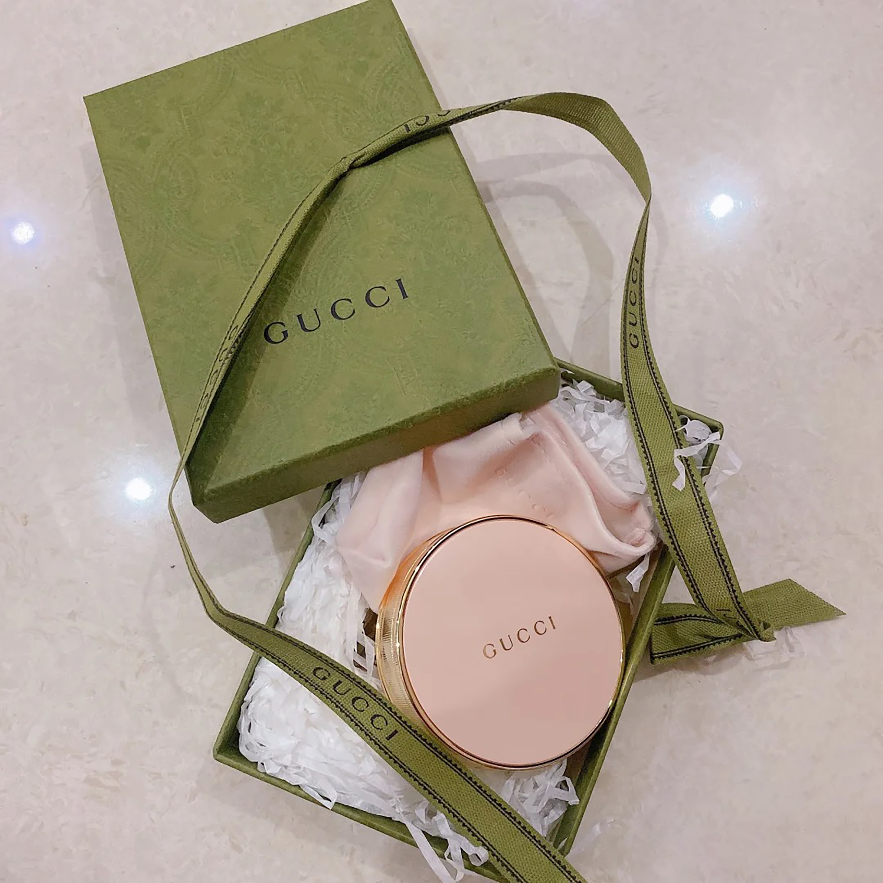 适合干皮的kiko粉饼,kiko粉饼一秒柔焦