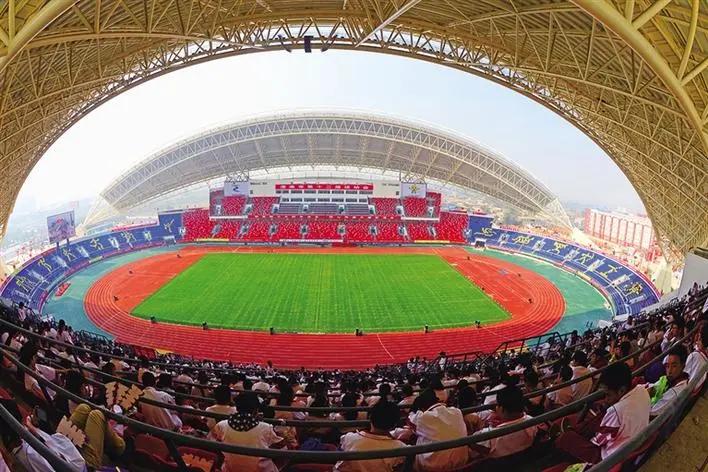 榆林职业技术学院体育馆跳高,榆林职业技术学院运动会2024