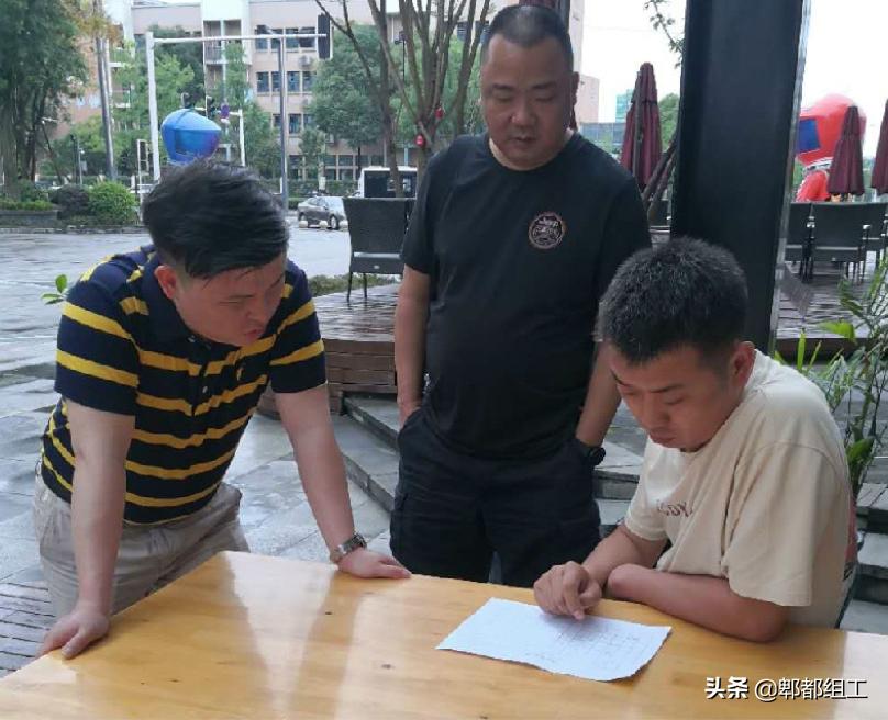 润弘公司：*党**心暖人心、服务更用心