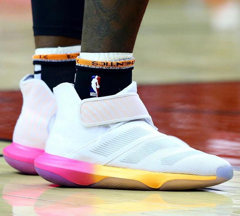 nba球员的篮球鞋推荐,最受nba球员所欢迎的球鞋系列