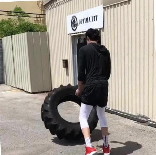 中国男篮与中国男足与中国男排,国足和男篮哪个更强