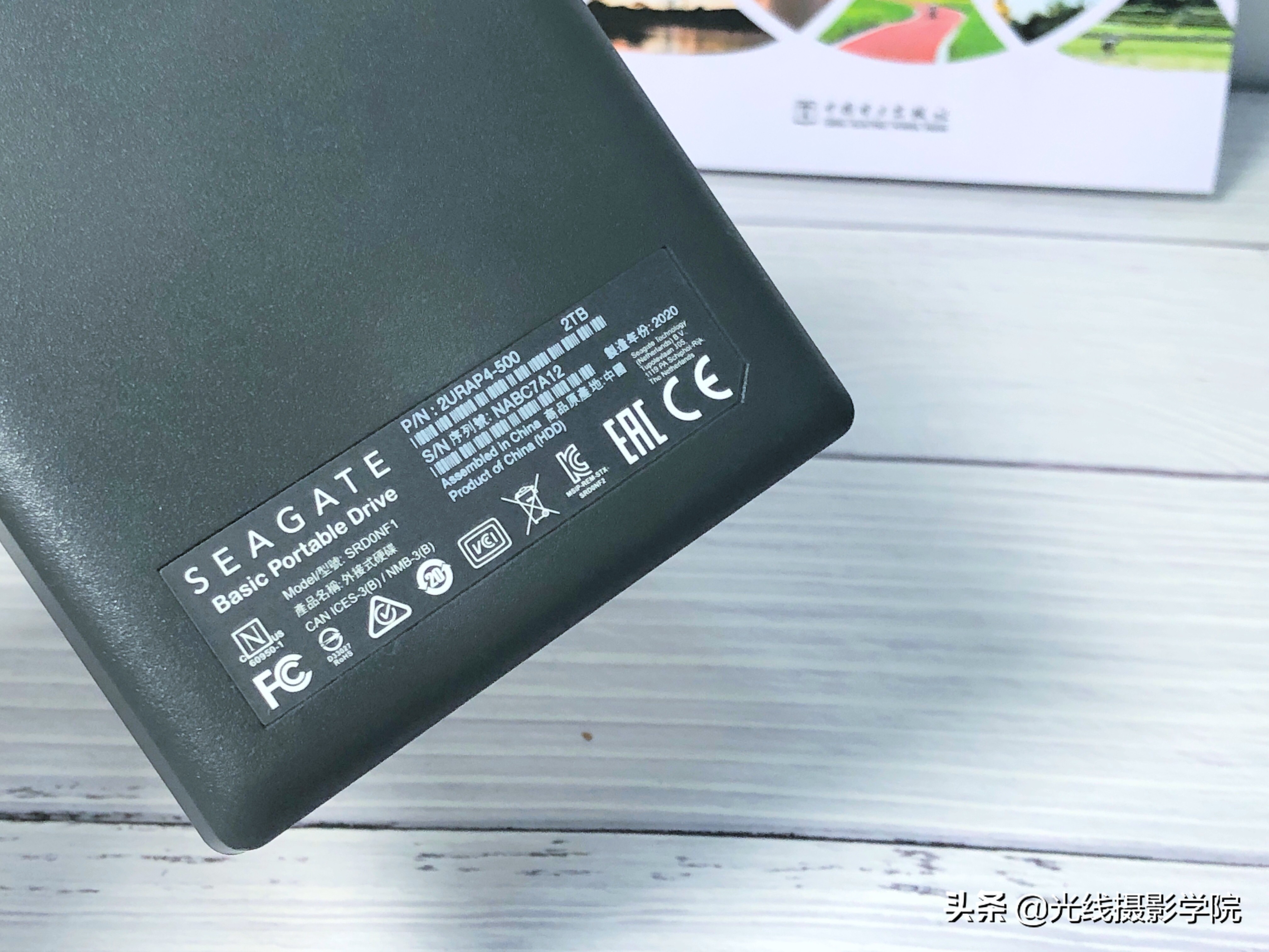 希捷简系列2tb移动硬盘,希捷2t移动硬盘装笔记本上