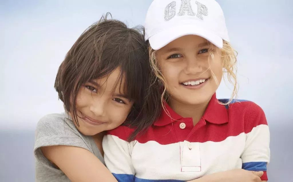 快时尚品牌衰落,快时尚品牌被撤退