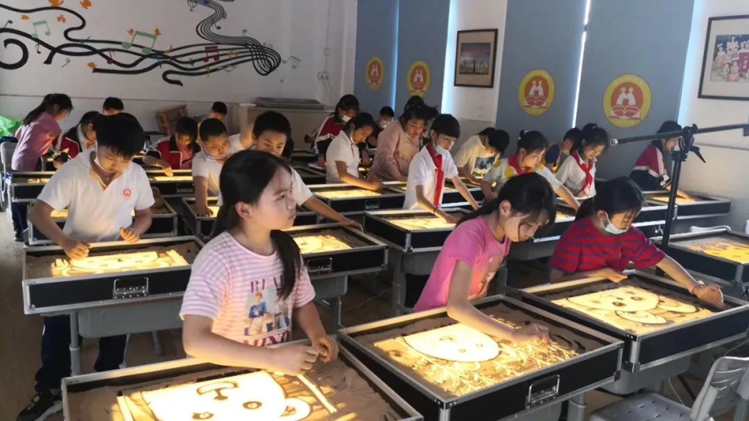 线上沙画师训课程已全面开启！帮助你的学校开启少儿沙画课程