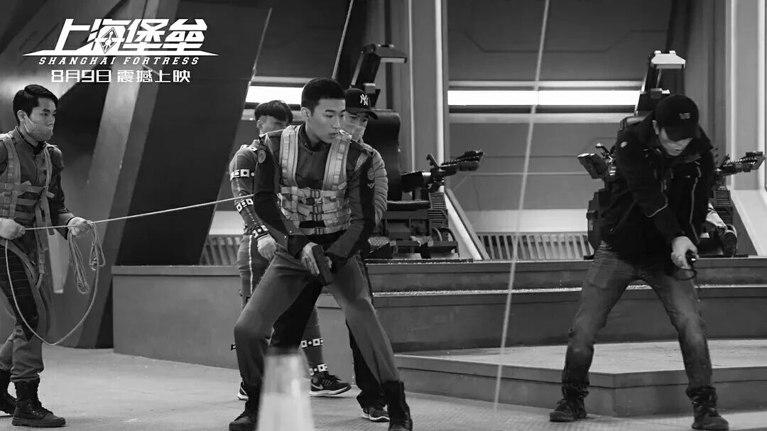 上海堡垒值不值得看,看电影上海堡垒你为什么哭了
