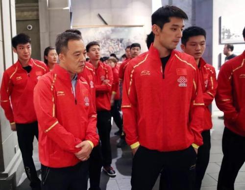 乒乓球由攻球改为拉球,乒乓球球的大小什么时候改