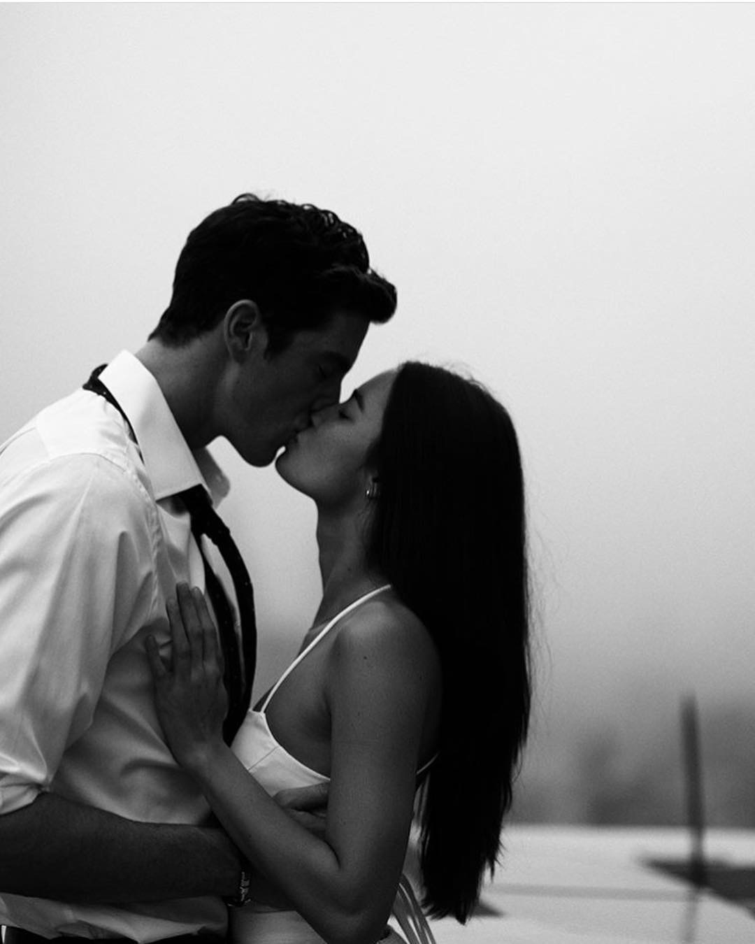 全网最红的网红婚纱照唯美,最佳黑白婚纱摄影